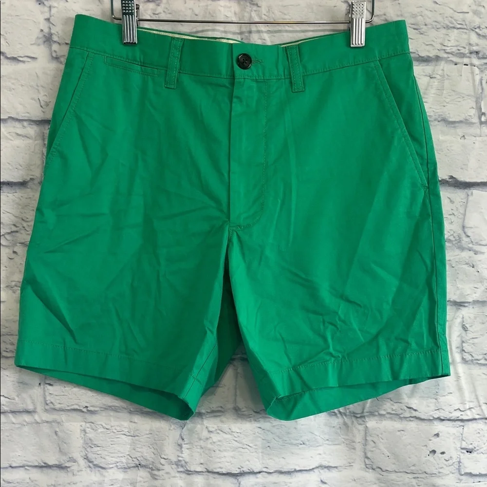 J. Crew Cotton Shorts Men’s 770 Straight Green Waist 32” Inseam 7”